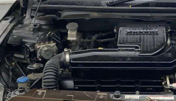 2018 Maruti Ciaz SIGMA 1.4 MT PETROL, Petrol, Manual, 90,830 km, Engine View - Right