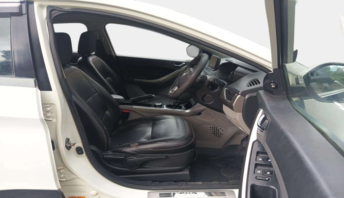 2017 Tata NEXON XZ PLUS DIESEL, Diesel, Manual, 78,381 km, Right Side Front Door Cabin