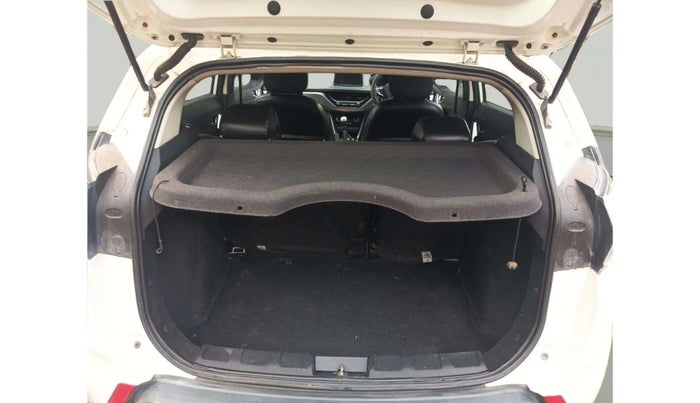 2017 Tata NEXON XZ PLUS DIESEL, Diesel, Manual, 78,381 km, Boot Inside