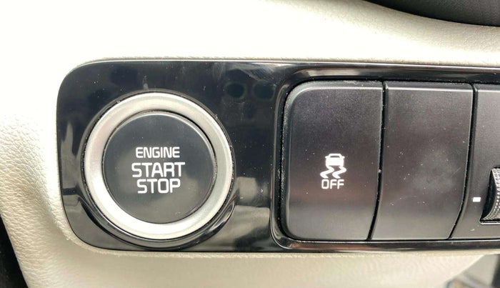 2021 KIA SONET HTX 1.0 IMT, Petrol, Manual, 54,114 km, Keyless Start/ Stop Button