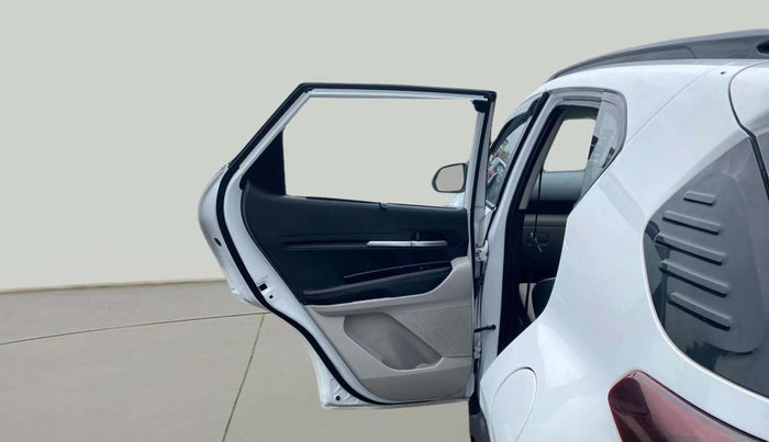 2021 KIA SONET HTX 1.0 IMT, Petrol, Manual, 54,114 km, LHS Rear Door