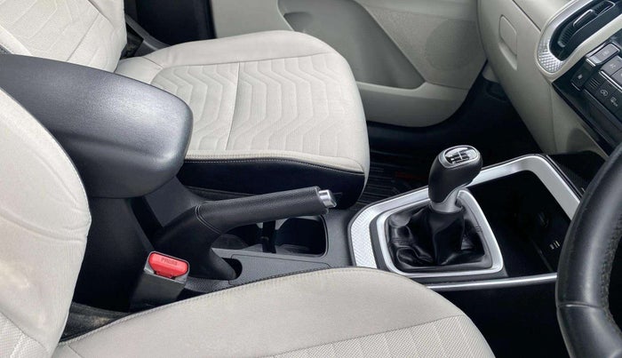 2021 KIA SONET HTX 1.0 IMT, Petrol, Manual, 54,114 km, Gear Lever