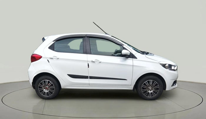 2018 Tata Tiago XZ PETROL, Petrol, Manual, 1,44,587 km, Right Side View