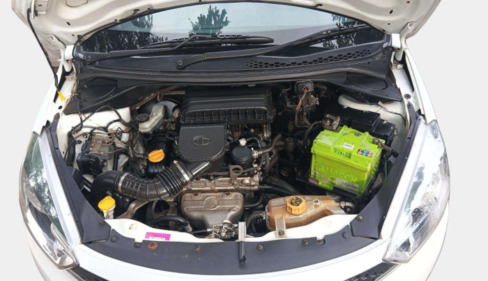 2018 Tata Tiago XZ PETROL, Petrol, Manual, 1,44,587 km, Engine View