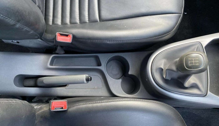 2019 Hyundai GRAND I10 NIOS MAGNA 1.2 KAPPA VTVT, Petrol, Manual, 31,263 km, Gear Lever