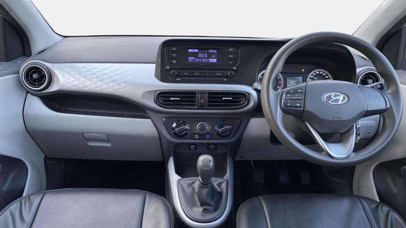 2019 Hyundai GRAND I10 NIOS MAGNA 1.2 KAPPA VTVT, Petrol, Manual, 31,306 km, Dashboard
