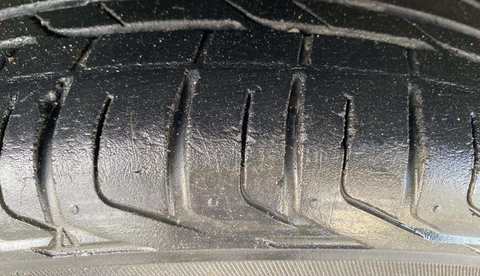 2017 Honda WR-V 1.2L I-VTEC S MT, Petrol, Manual, 92,846 km, Right Front Tyre Tread