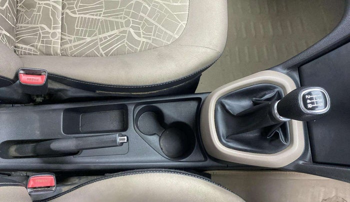 2015 Hyundai Xcent S 1.2, Petrol, Manual, 75,051 km, Gear Lever