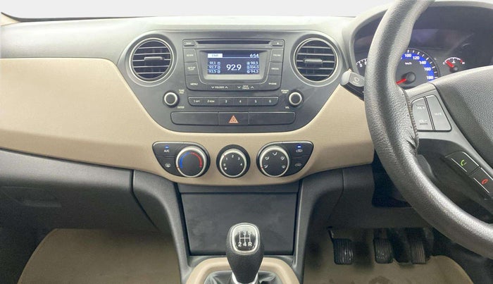 2015 Hyundai Xcent S 1.2, Petrol, Manual, 75,051 km, Air Conditioner
