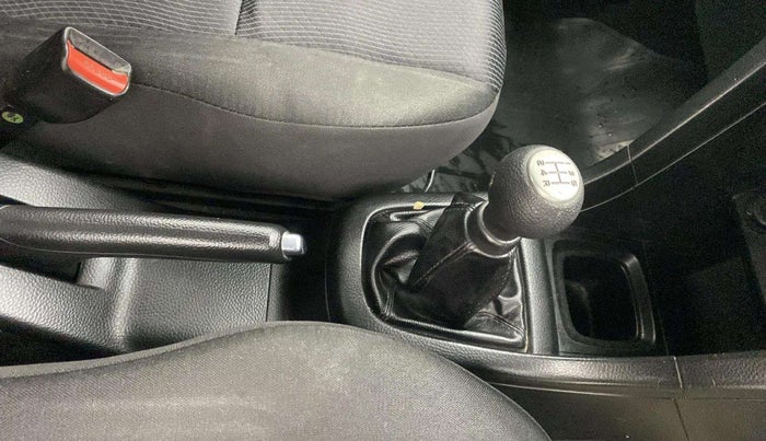 2015 Maruti Swift ZXI, Petrol, Manual, 82,803 km, Gear Lever