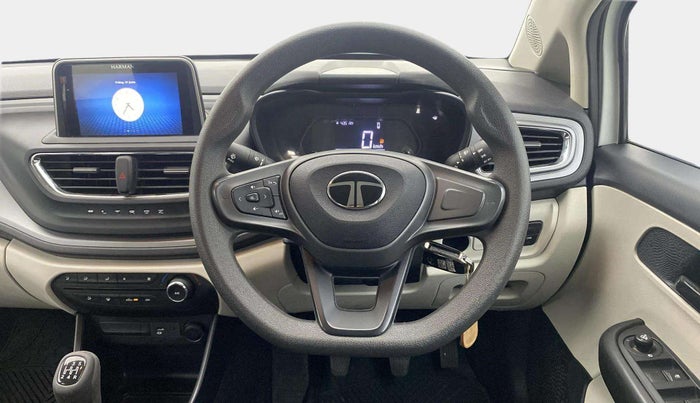 2024 Tata ALTROZ XM PLUS CNG, CNG, Manual, 12,693 km, Steering Wheel Close Up