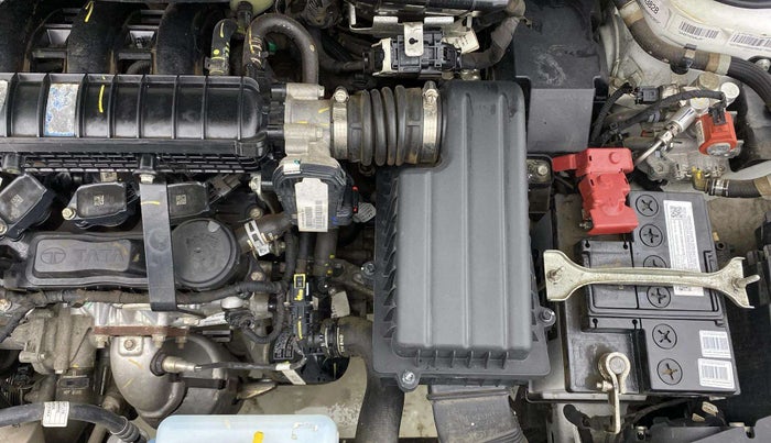 2024 Tata ALTROZ XM PLUS CNG, CNG, Manual, 12,693 km, Engine View - Left