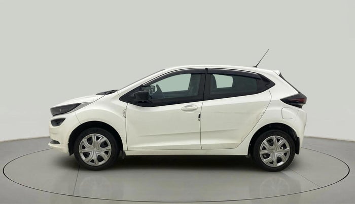 2024 Tata ALTROZ XM PLUS CNG, CNG, Manual, 12,693 km, Left Side