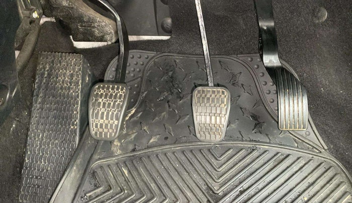 2024 Tata ALTROZ XM PLUS CNG, CNG, Manual, 12,693 km, Pedals