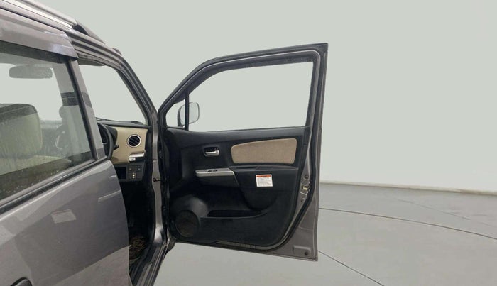 2018 Maruti Wagon R 1.0 LXI CNG (O), CNG, Manual, 36,093 km, RHS Front Door