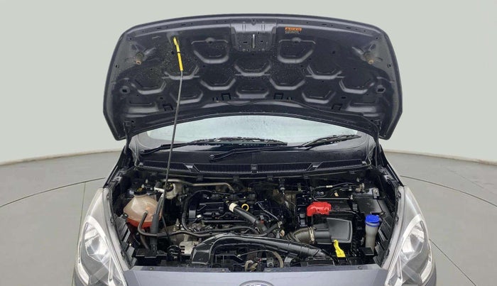 2020 Ford New Figo TITANIUM 1.2 PETROL MT, Petrol, Manual, 27,313 km, Open Bonet