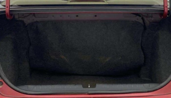 2018 Honda Amaze 1.2L I-VTEC V, Petrol, Manual, 80,139 km, Boot Inside