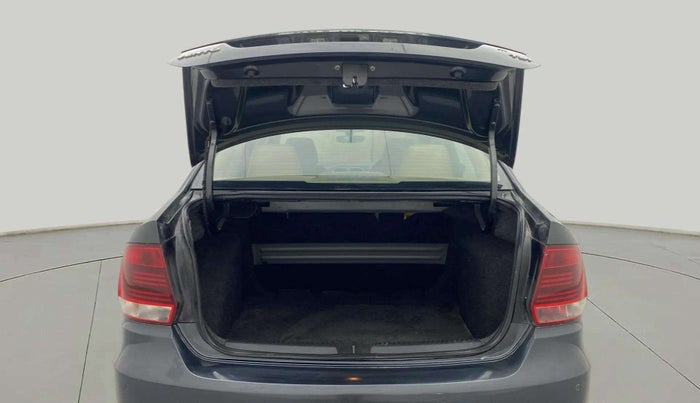 2018 Volkswagen Vento HIGHLINE PETROL AT, Petrol, Automatic, 68,113 km, Boot Door Open