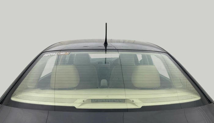 2018 Volkswagen Vento HIGHLINE PETROL AT, Petrol, Automatic, 68,113 km, Rear Windshield