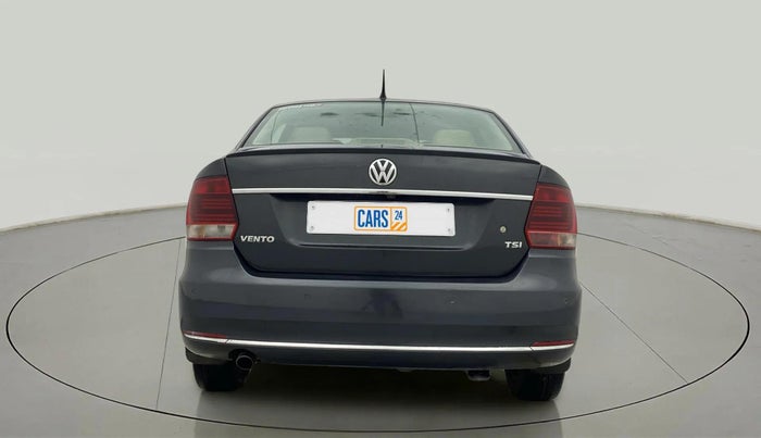 2018 Volkswagen Vento HIGHLINE PETROL AT, Petrol, Automatic, 68,113 km, Back/Rear