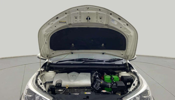 2018 Toyota YARIS V MT, Petrol, Manual, 31,699 km, Open Bonet