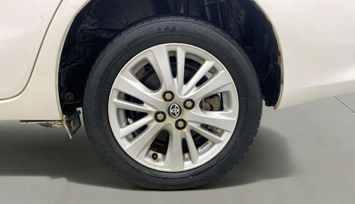 2018 Toyota YARIS V MT, Petrol, Manual, 31,699 km, Left Rear Wheel