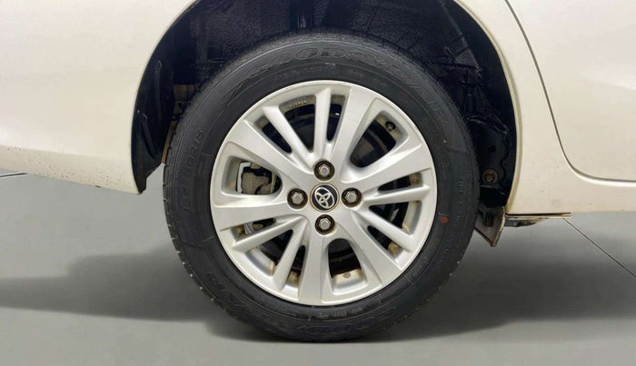 2018 Toyota YARIS V MT, Petrol, Manual, 31,699 km, Right Rear Wheel