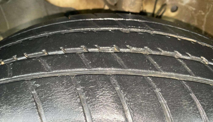 2018 Honda Amaze 1.2L I-VTEC S CVT, Petrol, Automatic, 29,236 km, Left Front Tyre Tread