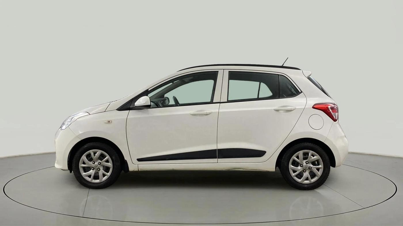 2019 Hyundai Grand i10 MAGNA 1.2 KAPPA VTVT, CNG, Manual, 42,784 km, Left Side