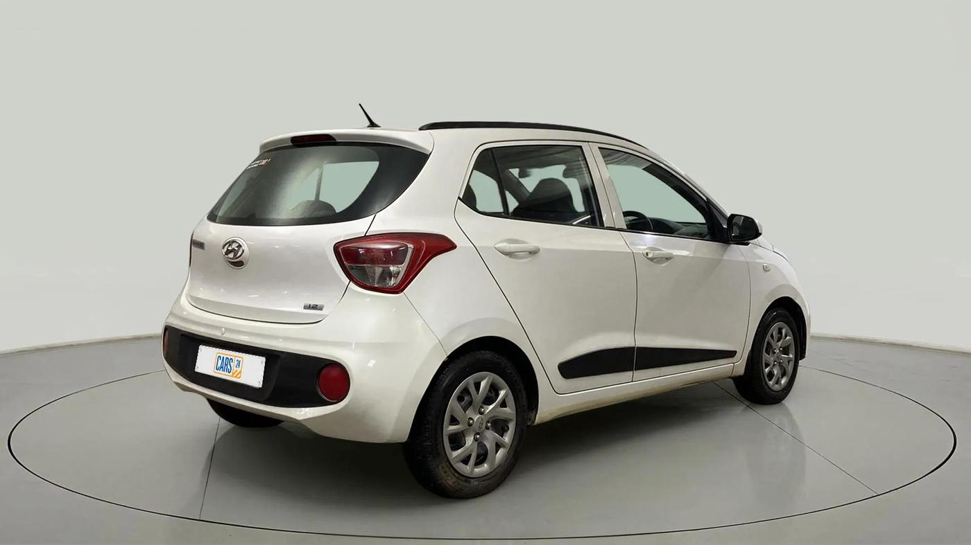 2019 Hyundai Grand i10 MAGNA 1.2 KAPPA VTVT, CNG, Manual, 42,784 km, Right Back Diagonal