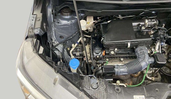 2023 Maruti XL6 ZETA MT, Petrol, Manual, 12,158 km, Engine View - Right