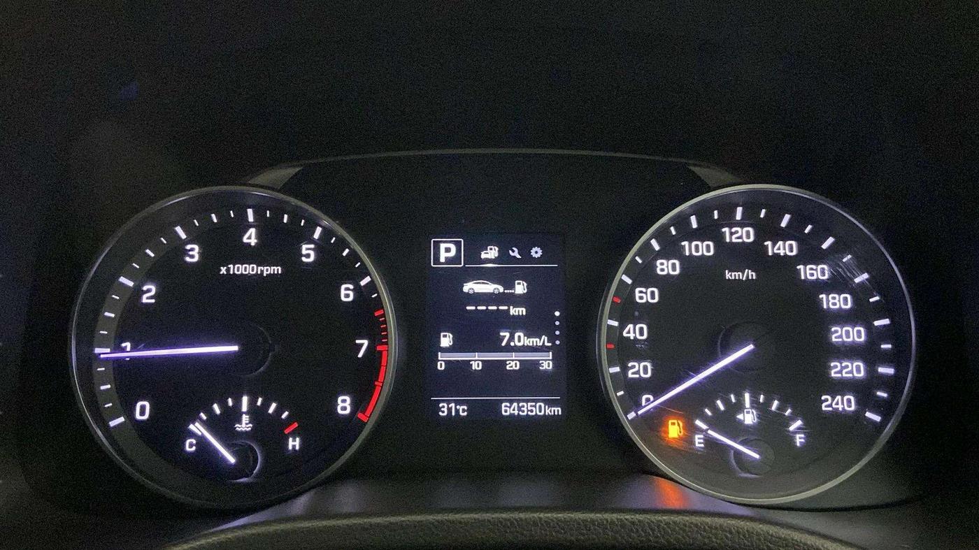 2017 Hyundai New Elantra 2.0 SX(O) AT PETROL, Petrol, Automatic, 64,409 km, Odometer Image