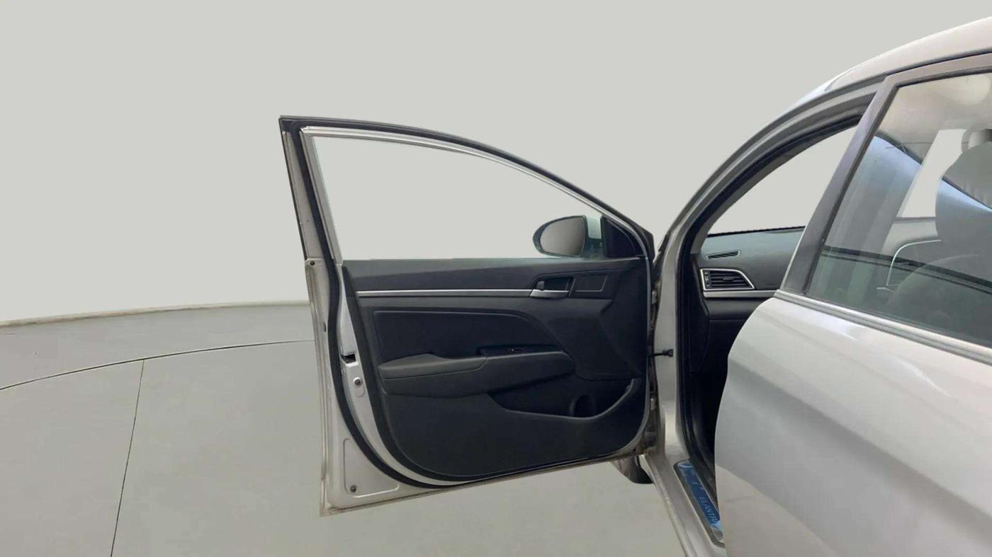 2017 Hyundai New Elantra 2.0 SX(O) AT PETROL, Petrol, Automatic, 64,409 km, LHS Front Door