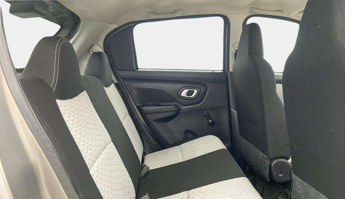 2020 Datsun Redi Go T(O) 1.0, Petrol, Manual, 76,446 km, Right Side Rear Door Cabin
