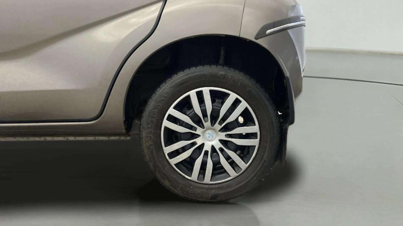 2020 Datsun Redi Go T(O) 1.0, Petrol, Manual, 76,446 km, Left Rear Wheel