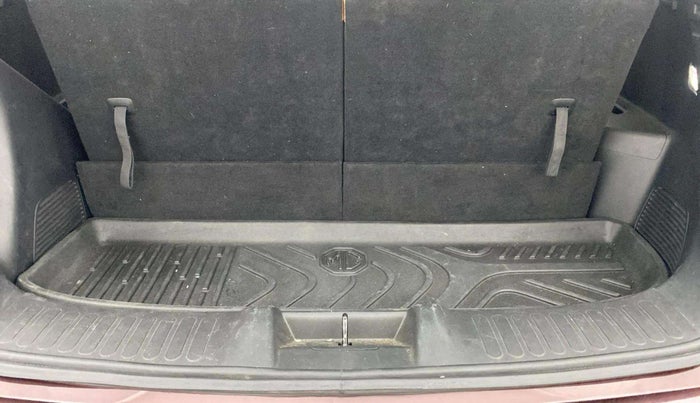 2021 MG HECTOR PLUS SHARP 1.5 PETROL TURBO CVT 6-STR, Petrol, Automatic, 24,002 km, Boot Inside