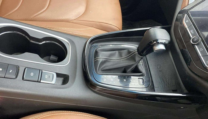 2021 MG HECTOR PLUS SHARP 1.5 PETROL TURBO CVT 6-STR, Petrol, Automatic, 24,002 km, Gear Lever