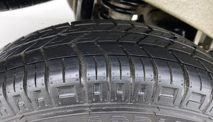 2020 Maruti Eeco 5 STR WITH AC PLUSHTR, Petrol, Manual, 6,553 km, Right Rear Tyre Tread