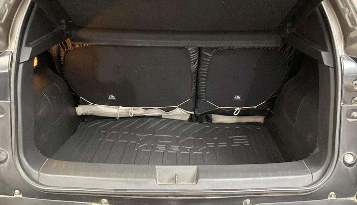2023 Nissan MAGNITE XV MT, Petrol, Manual, 49,906 km, Boot Inside