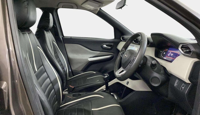 2023 Nissan MAGNITE XV MT, Petrol, Manual, 49,906 km, Right Side Front Door Cabin