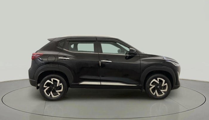 2022 Nissan MAGNITE XV MT, Petrol, Manual, 35,336 km, Right Side View