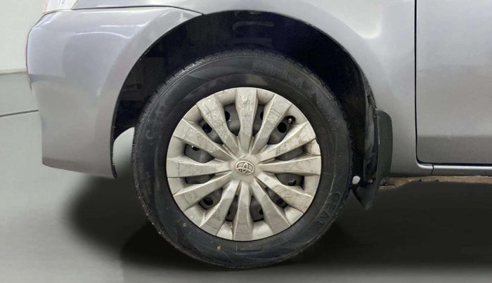 2015 Toyota Etios G, Petrol, Manual, 64,900 km, Left Front Wheel