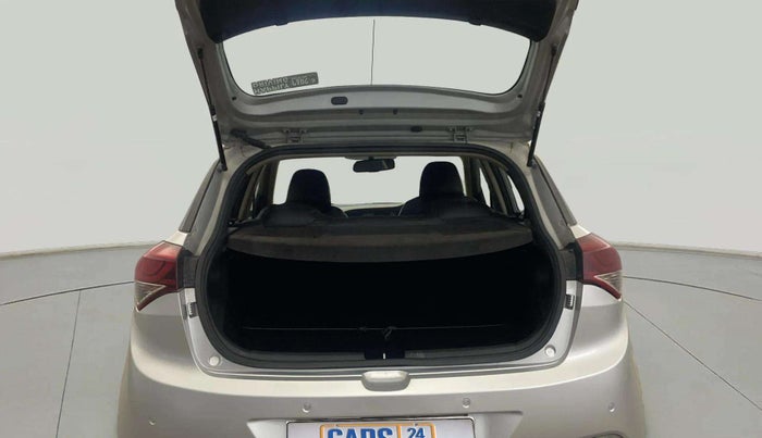 2015 Hyundai Elite i20 SPORTZ 1.2, Petrol, Manual, 61,398 km, Boot Inside