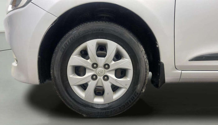 2015 Hyundai Elite i20 SPORTZ 1.2, Petrol, Manual, 61,398 km, Left Front Wheel