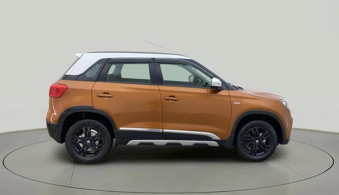 2018 Maruti Vitara Brezza ZDI PLUS AT DUAL TONE, Diesel, Automatic, 1,29,069 km, Right Side View