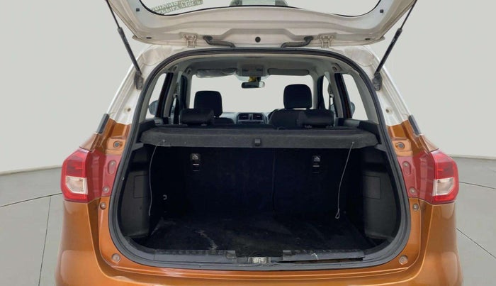 2018 Maruti Vitara Brezza ZDI PLUS AT DUAL TONE, Diesel, Automatic, 1,29,069 km, Boot Open Zoomed View