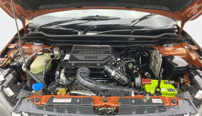 2018 Maruti Vitara Brezza ZDI PLUS AT DUAL TONE, Diesel, Automatic, 1,29,069 km, Engine View