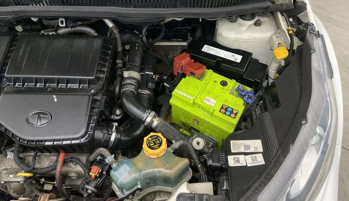 2025 Tata NEXON CREATIVE + SUNROOF 1.5 DIESEL, Diesel, Manual, 58,462 km, Engine View - Left
