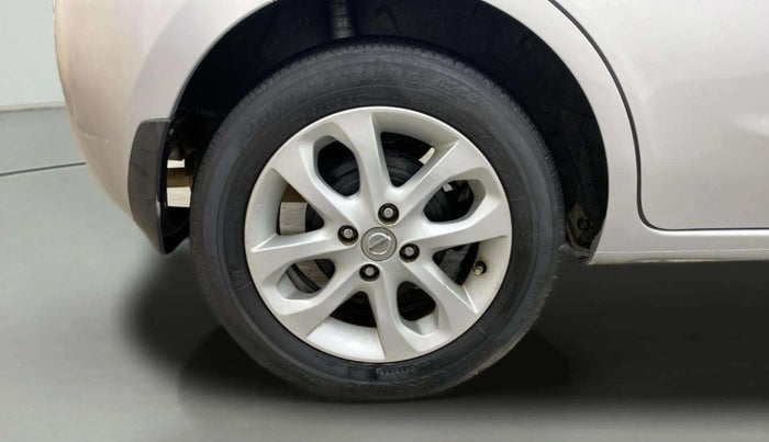2014 Nissan Micra XV CVT, Petrol, Automatic, 63,943 km, Right Rear Wheel