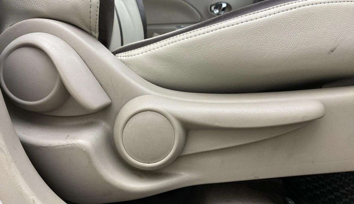 2014 Nissan Micra XV CVT, Petrol, Automatic, 63,943 km, Driver Side Adjustment Panel